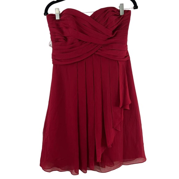 David Bridals Size 8 Red Strapless Formal Gown Cocktail Dress Prom Party - Picture 1 of 6